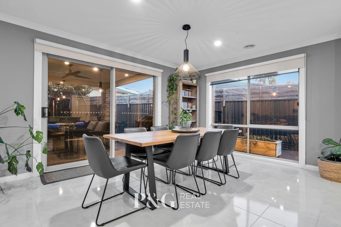4 Alderstone Rise, Cranbourne East - Thumbnail 4