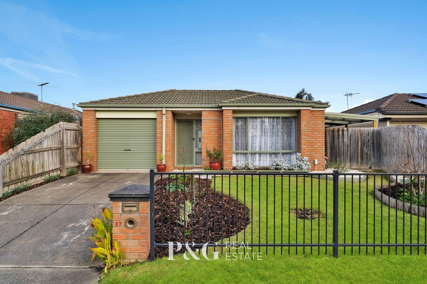 17 Lochard Terrace, Narre Warren South - Image 1