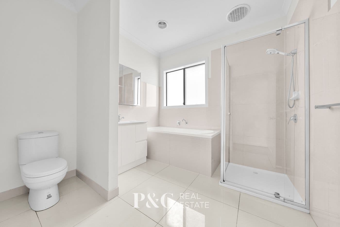 2/16 St Johns Court, Narre Warren - Thumbnail 4