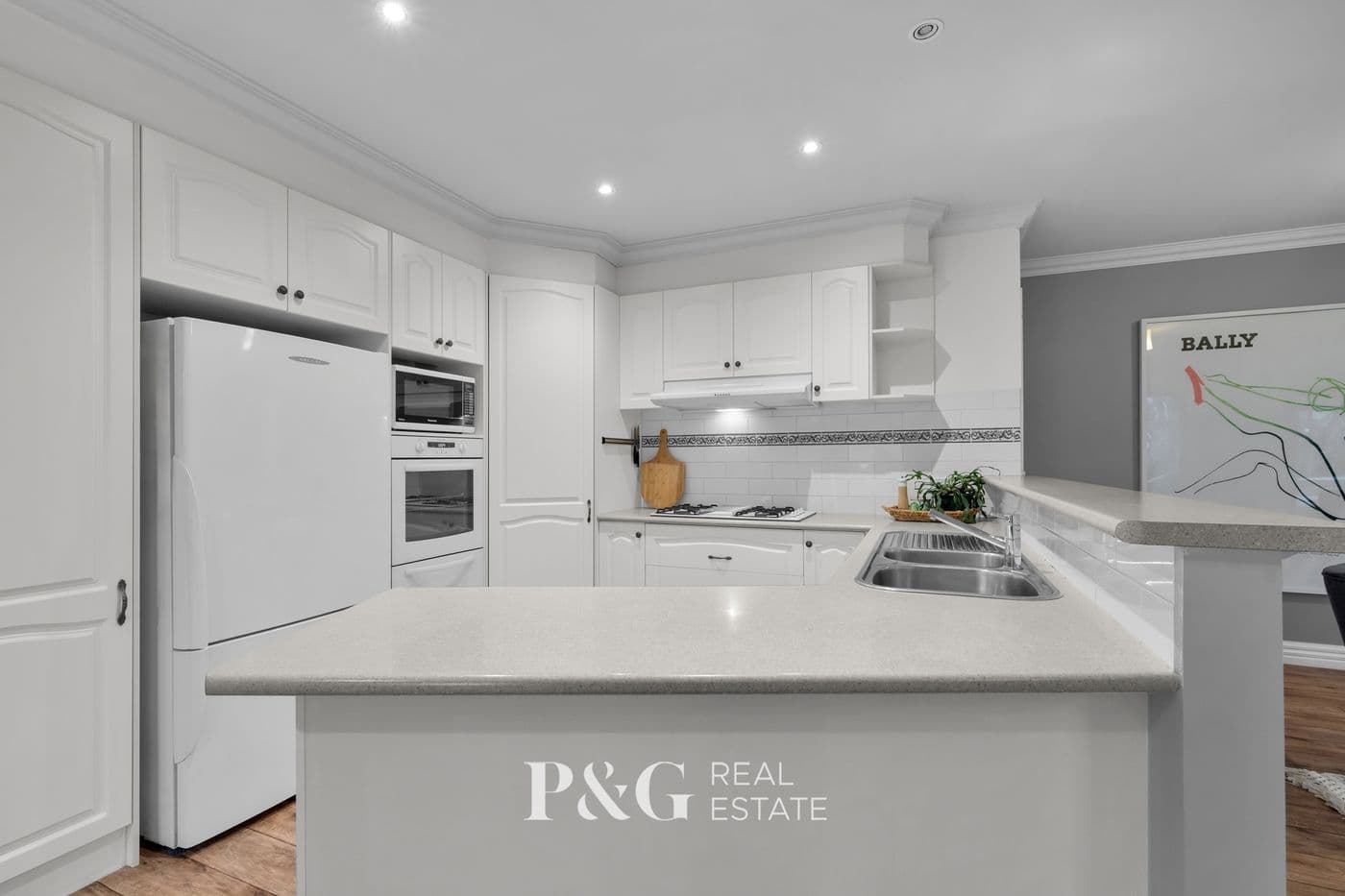 32 Champagne Grove, Narre Warren South - Thumbnail 5