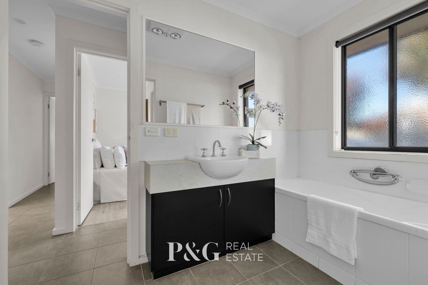 16 Oakgrove Drive, Narre Warren South - Thumbnail 7
