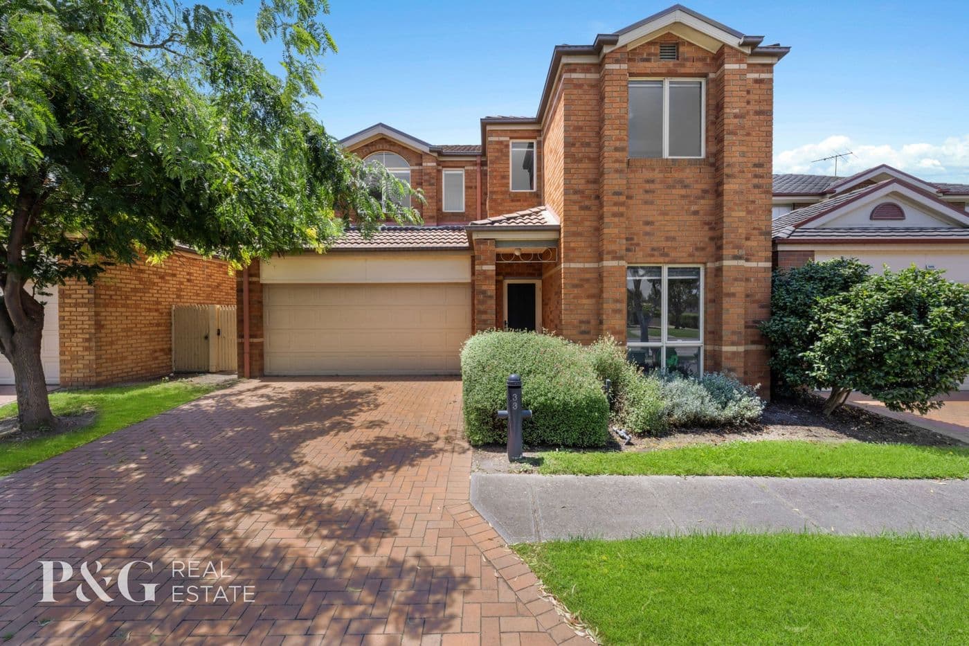 33 Amhurst Drive, Narre Warren South - Image 1