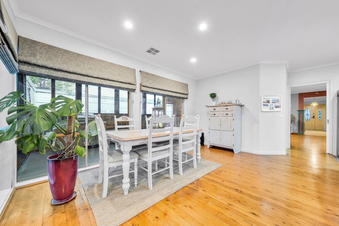 8 Dewdrop Place, Narre Warren South - Thumbnail 4