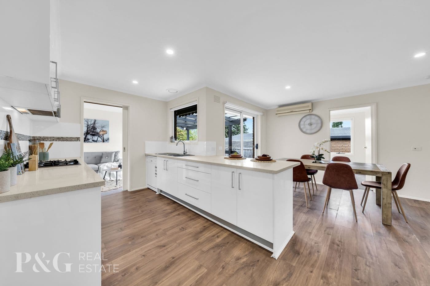 48 Sweeney Drive, Narre Warren - Thumbnail 2