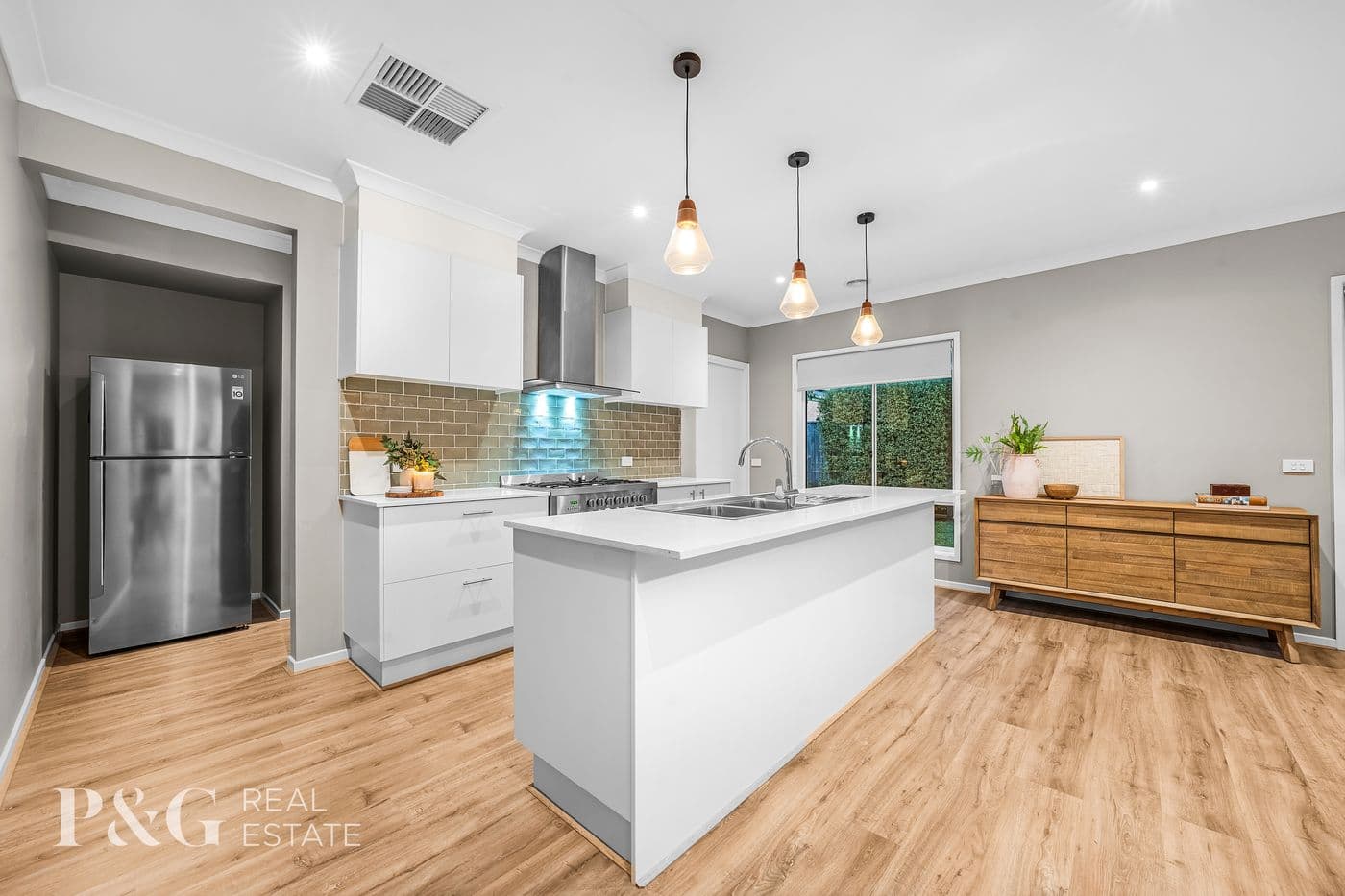 8 Gerbera Way, Lyndhurst - Thumbnail 3