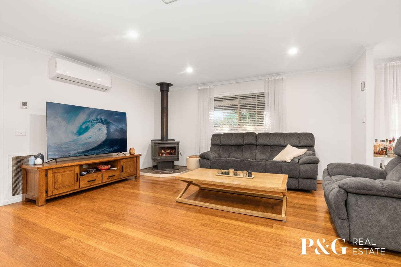 41-43 Bartok Court, Narre Warren South - Thumbnail 4