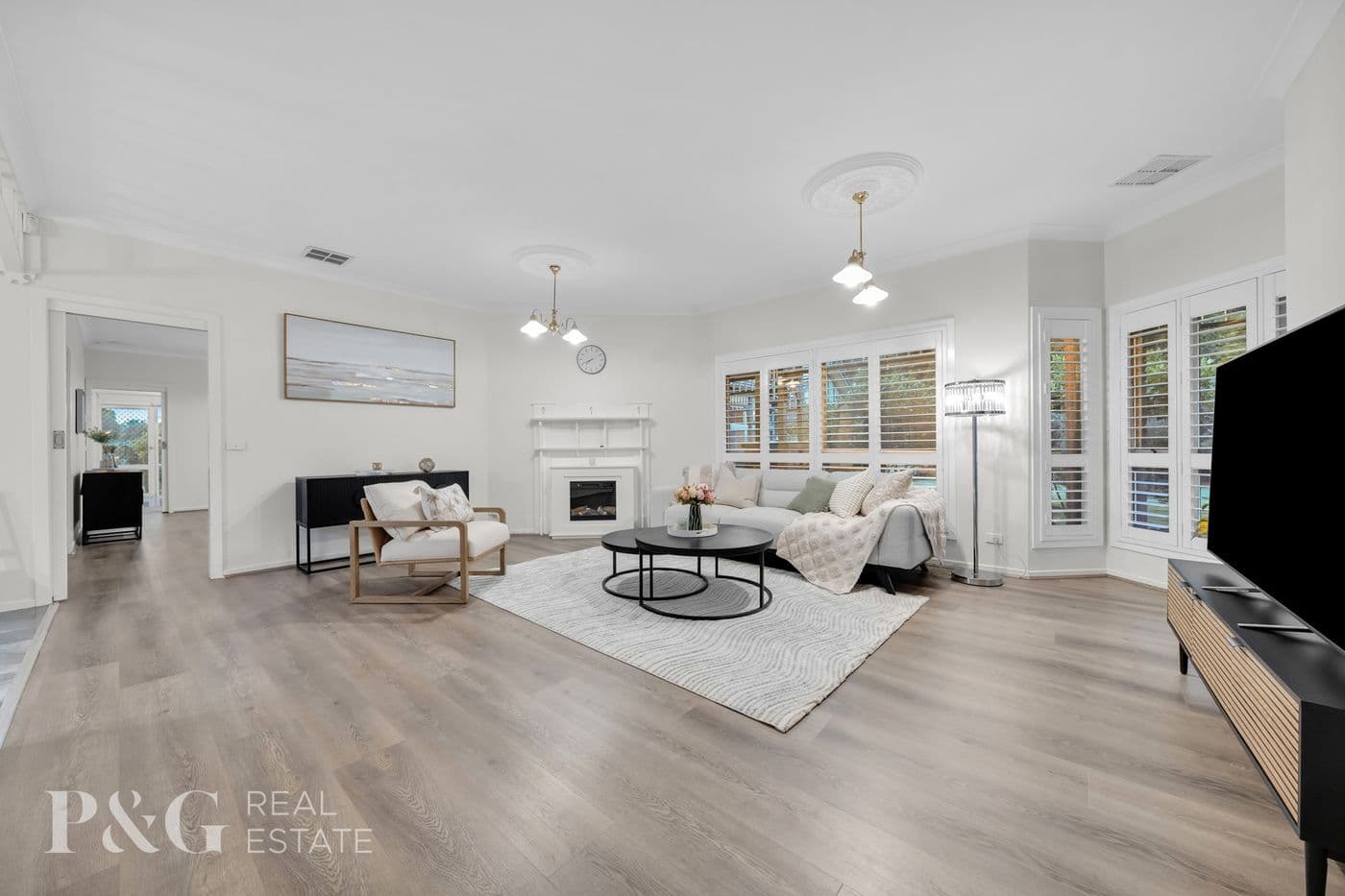 21-23 Hillsmeade Drive, Narre Warren South - Thumbnail 3
