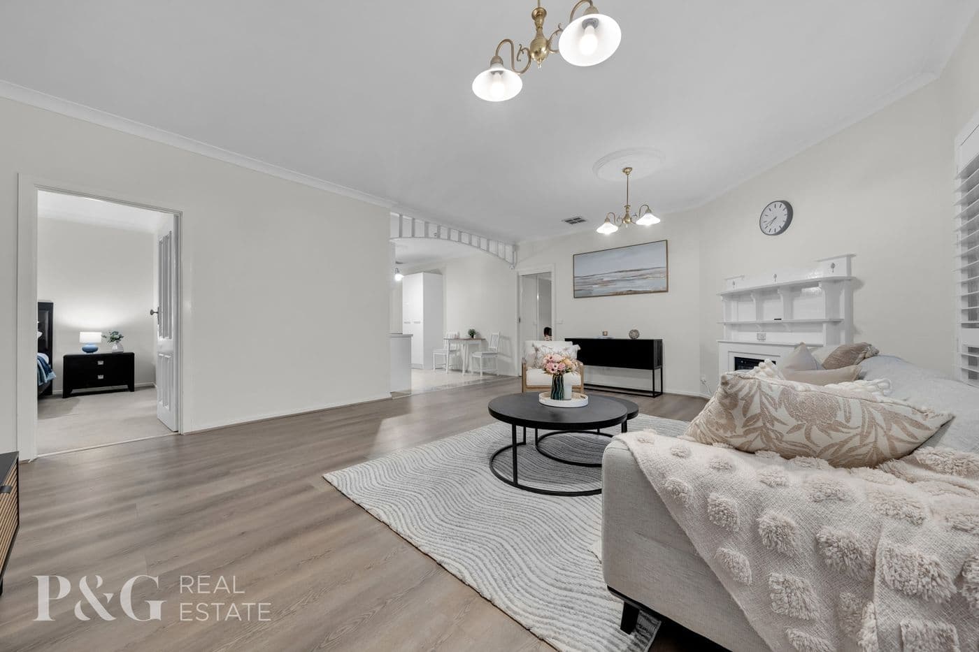 21-23 Hillsmeade Drive, Narre Warren South - Thumbnail 7