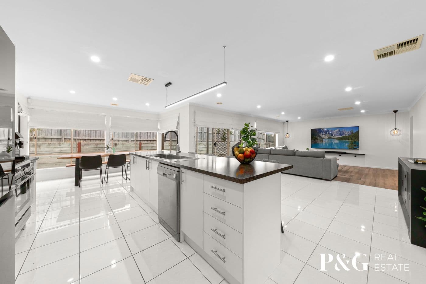 35 Manna Gum Drive, Pakenham - Thumbnail 5