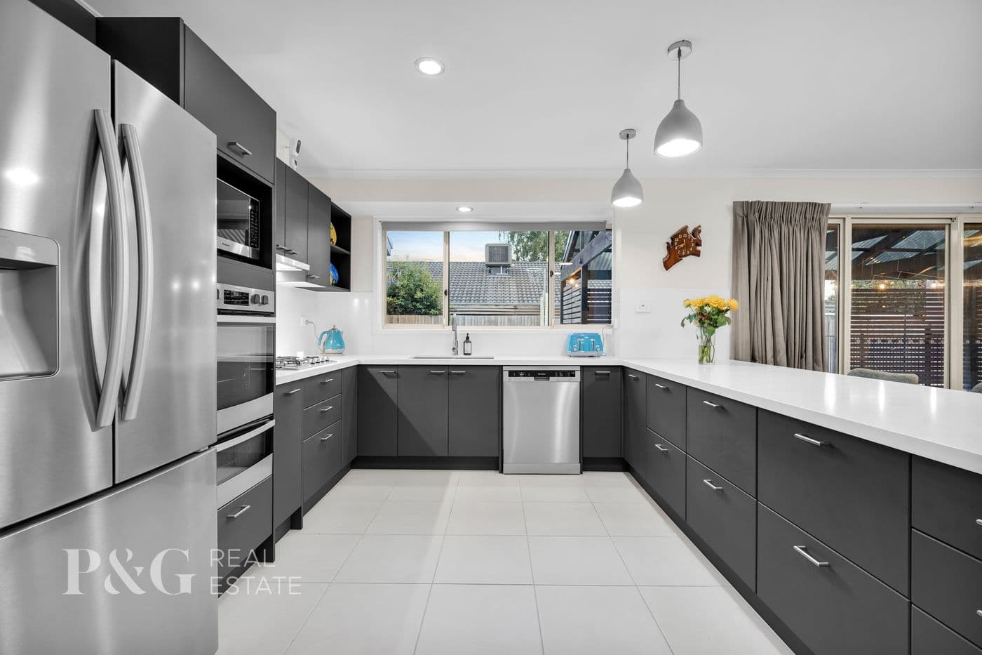 26 Southern Boulevard, Narre Warren South - Thumbnail 3