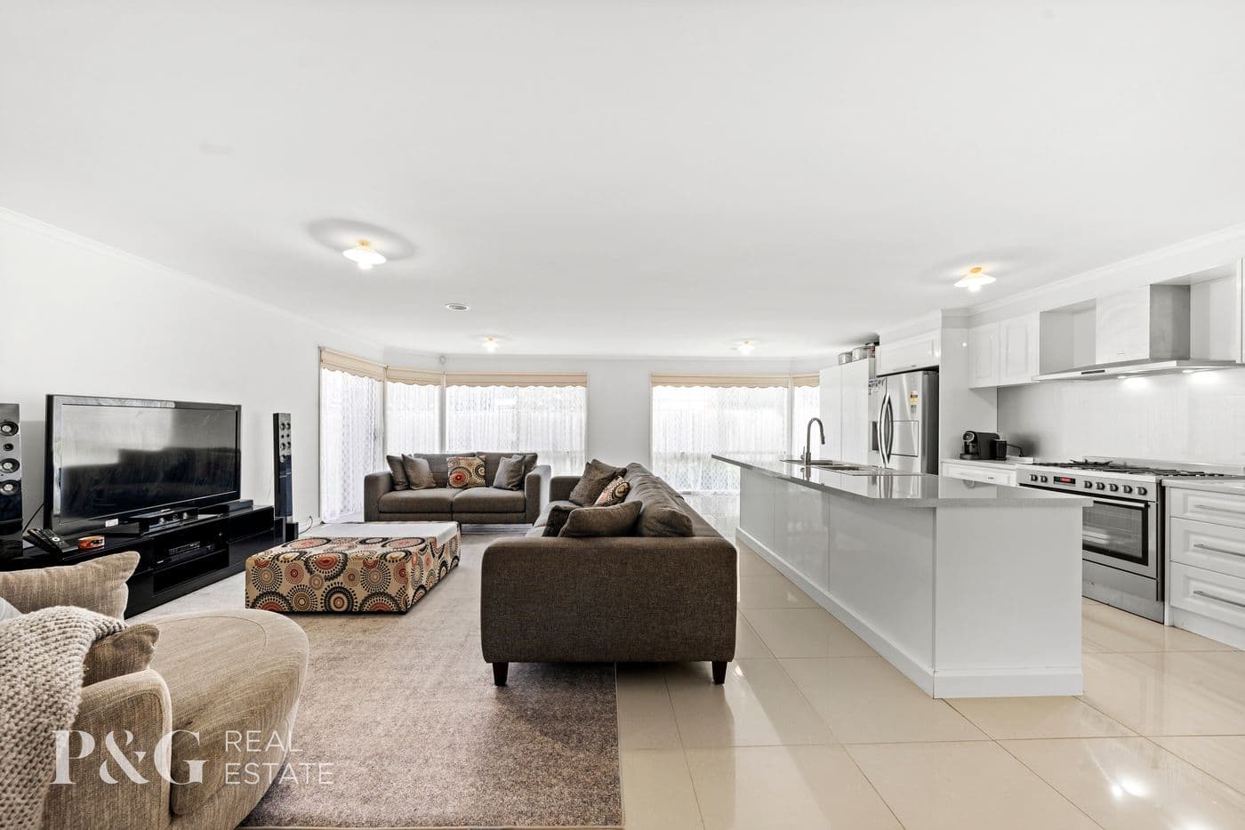 5 Wattle Grove, Narre Warren South - Thumbnail 3
