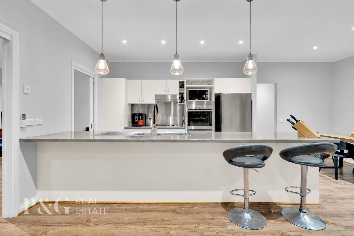 5 Fern Way, Narre Warren South - Thumbnail 2