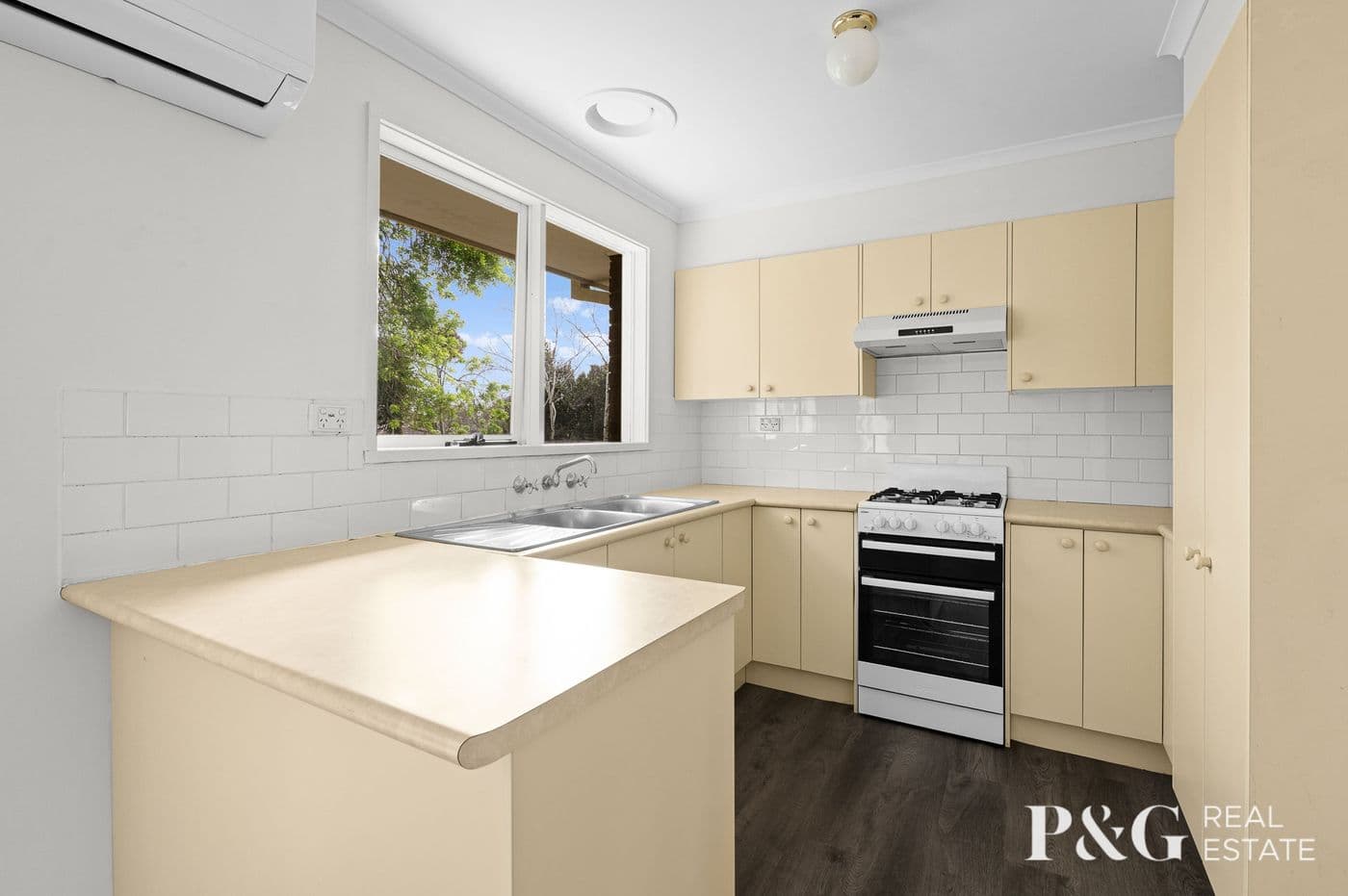 2 Cameo Court, Narre Warren - Thumbnail 2