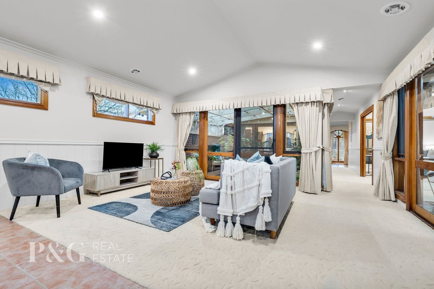 18 The Springs Close, Narre Warren South - Thumbnail 3