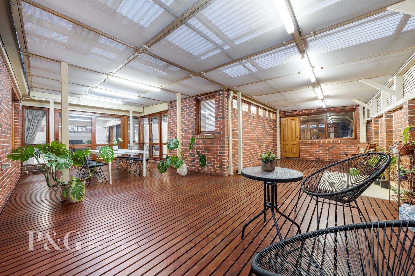 18 The Springs Close, Narre Warren South - Thumbnail 8