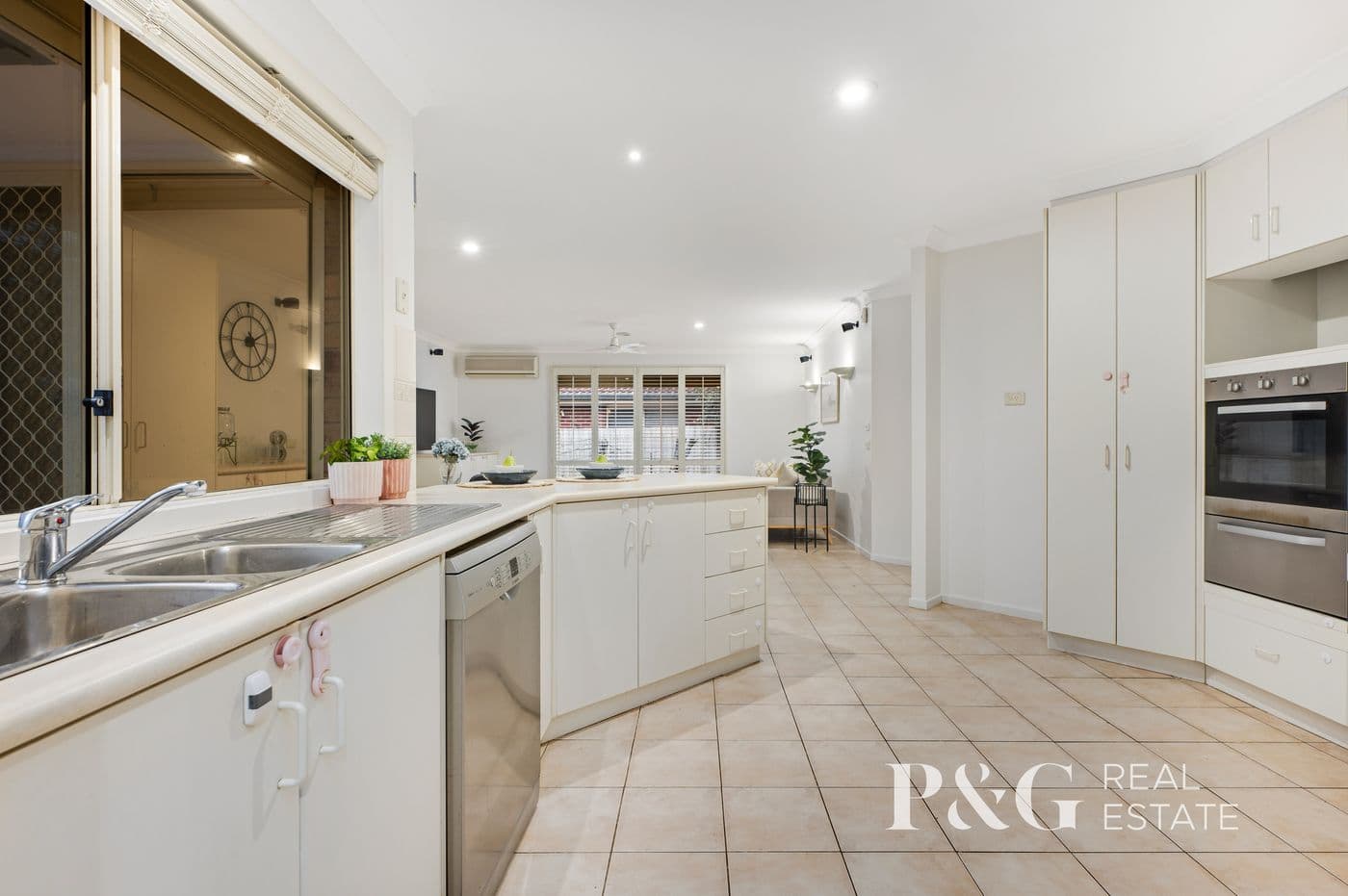 11 William Clarke Wynd, Narre Warren South - Thumbnail 4