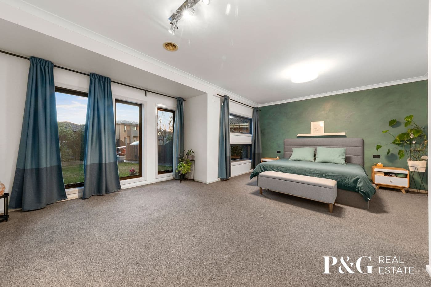 45 Filmer Crescent, Narre Warren South - Thumbnail 3