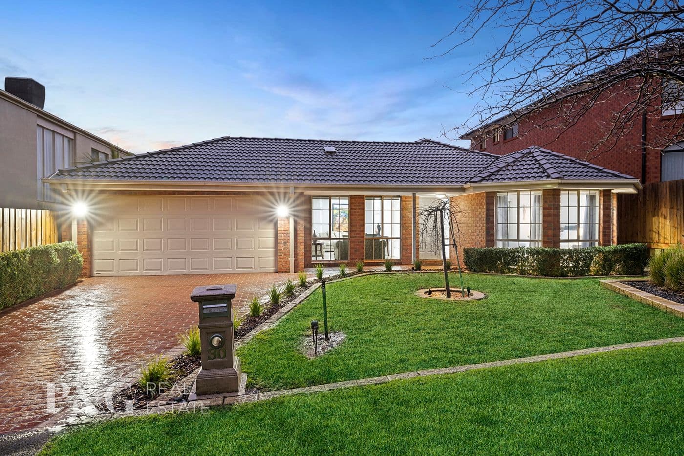 30 Grenfell Rise, Narre Warren South - Image 1