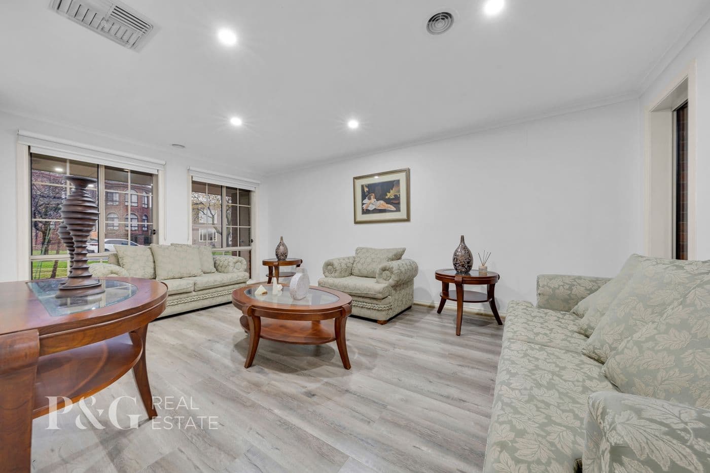 30 Grenfell Rise, Narre Warren South - Thumbnail 2