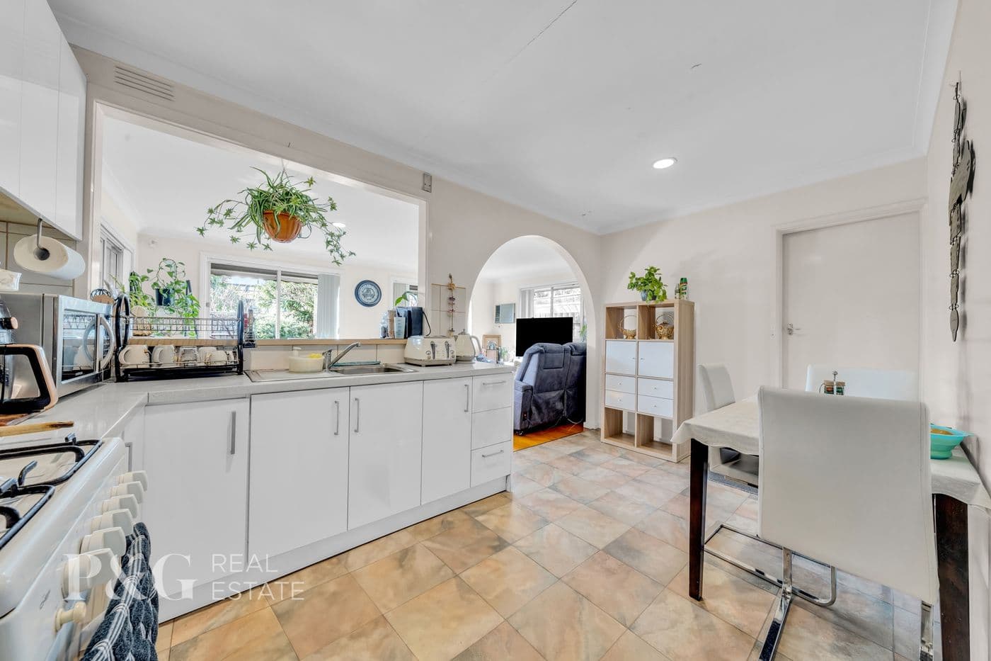 27 Somerset Drive, Keysborough - Thumbnail 2