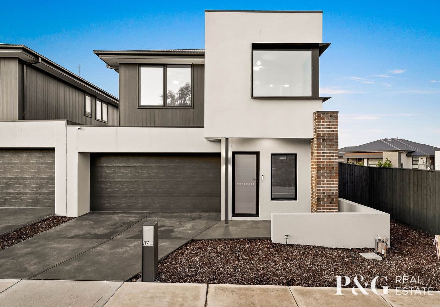 37 Darwinia Avenue, Clyde - Image 1