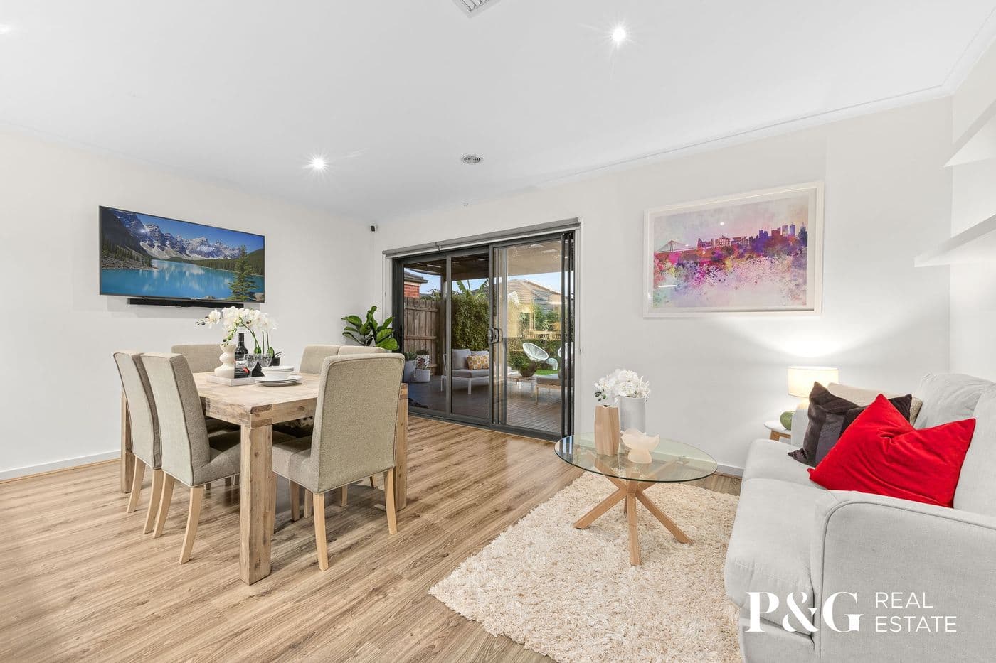 6 Cadillac Street, Cranbourne East - Thumbnail 5
