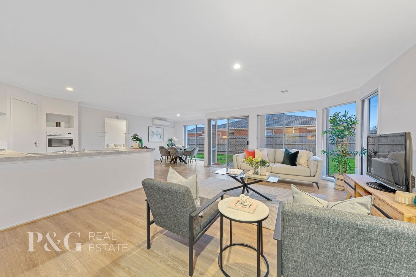 6 Lighthorse Crescent, Narre Warren South - Thumbnail 4
