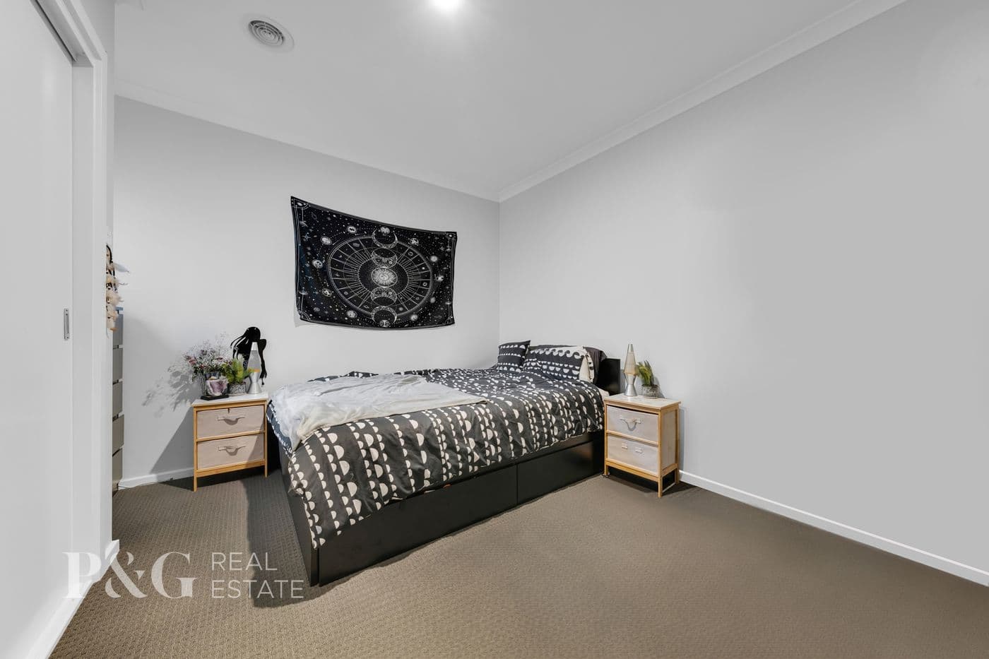 30 Aquatic Drive, Cranbourne West - Thumbnail 8