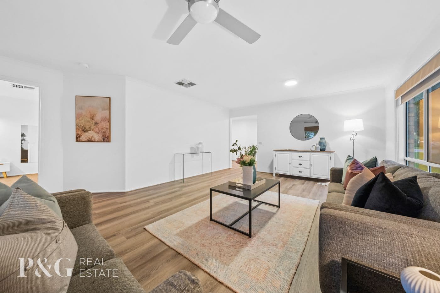 18 Scarborough Drive, Narre Warren South - Thumbnail 8