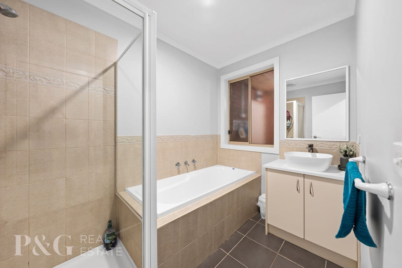35 Elida Cres, Narre Warren South - Thumbnail 6