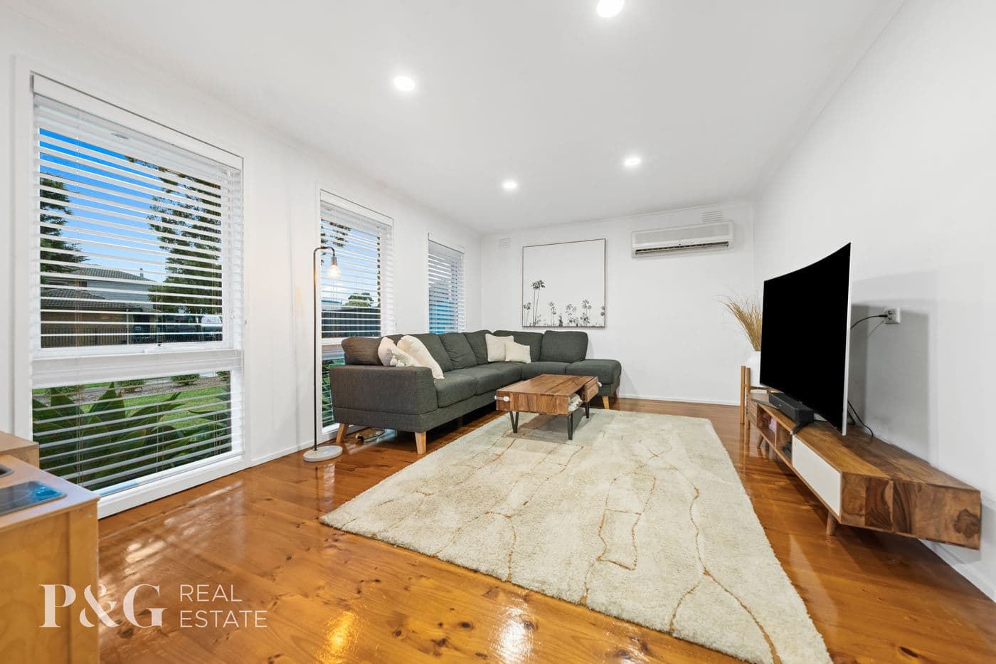 9 Ambleside Crescent, Berwick - Thumbnail 2