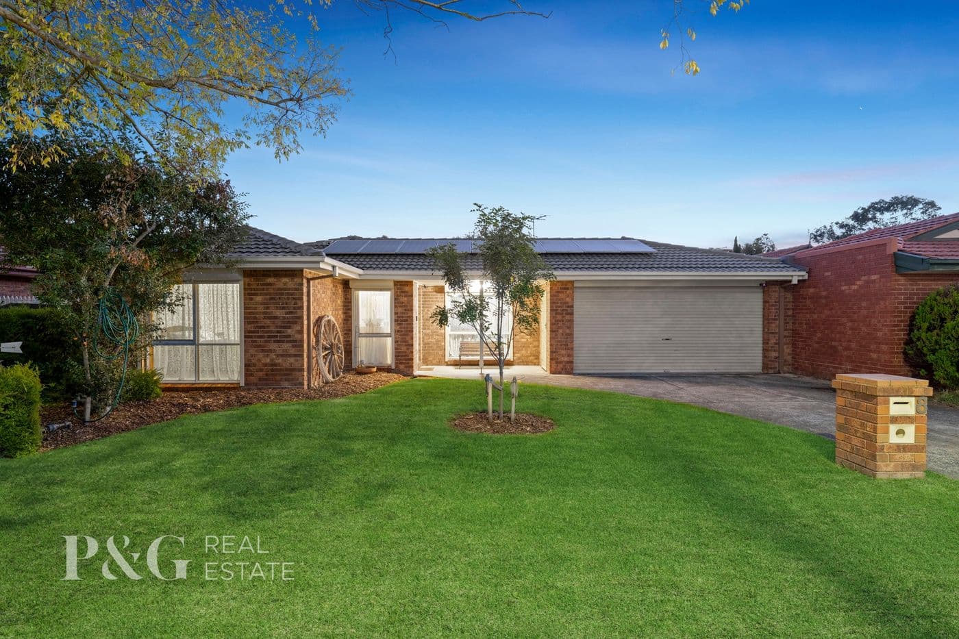 8 Dean Close, Narre Warren South - Image 1