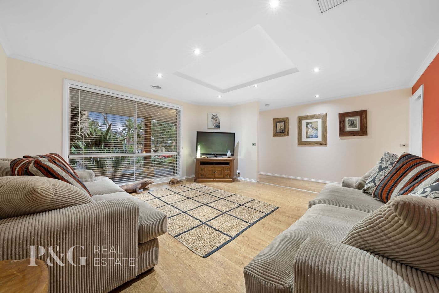 17 The Promenade, Narre Warren South - Thumbnail 3