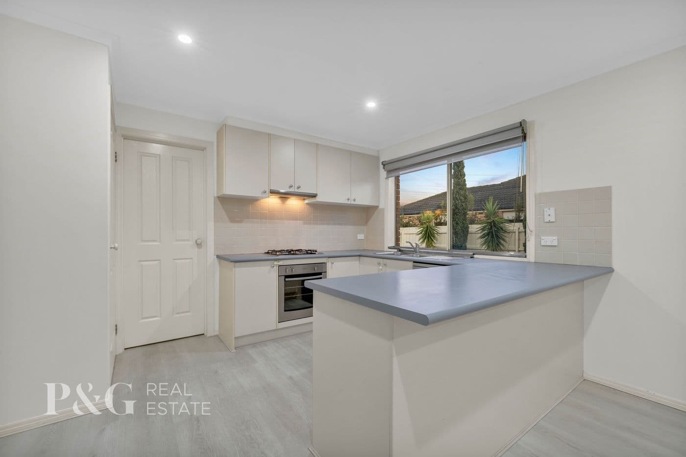 15 Lake View Drive, Narre Warren South - Thumbnail 3