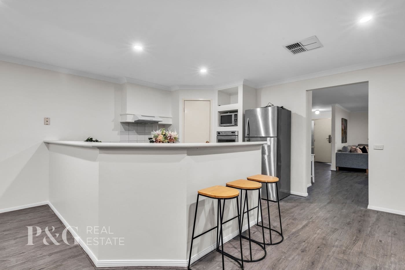 17 Littlecroft Avenue, Narre Warren South - Thumbnail 3