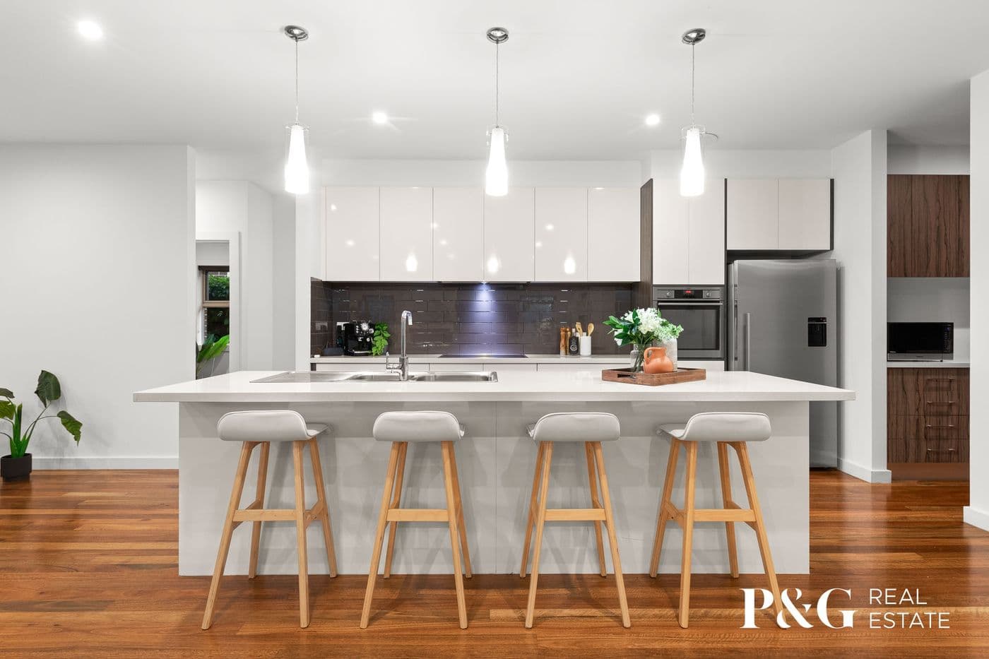 39 Olympus Crescent, Cranbourne West - Thumbnail 2