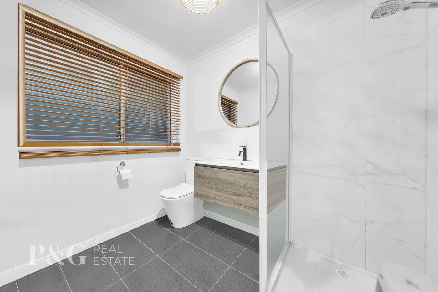 8 Shorthorn Walk, Narre Warren South - Thumbnail 2