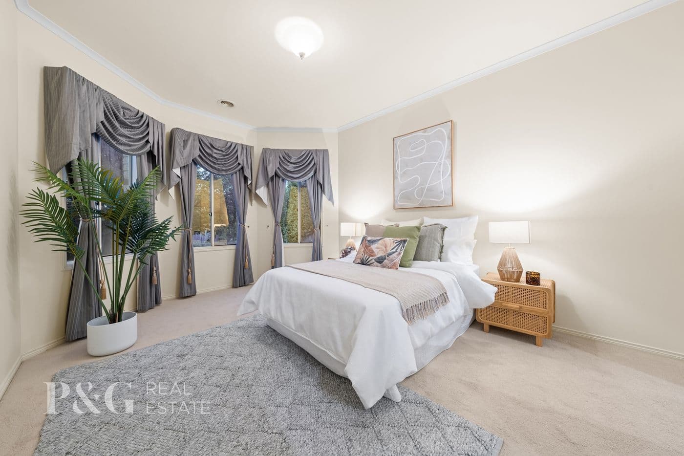 14 Dorchester Drive, Narre Warren South - Thumbnail 4