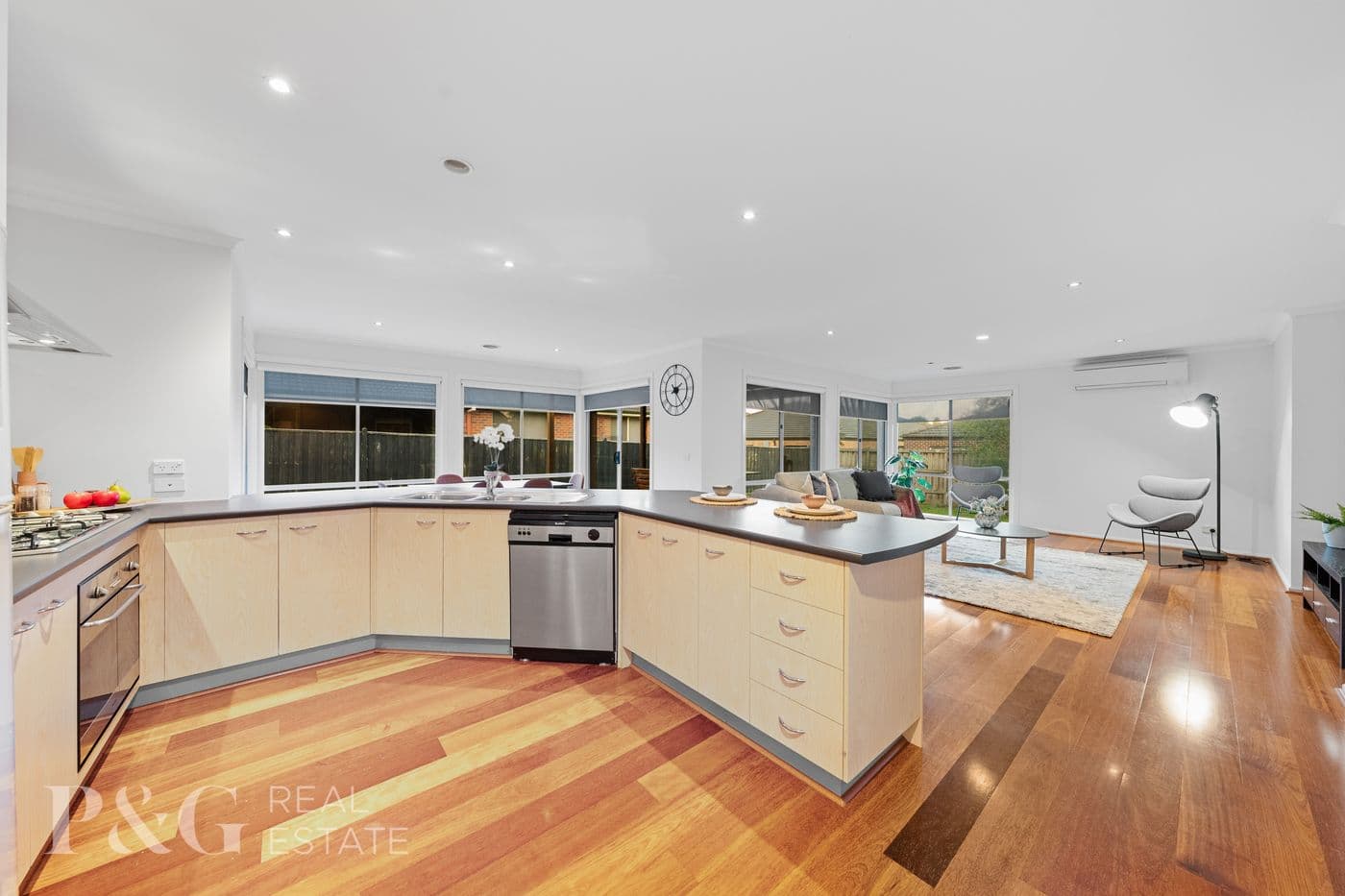 6 Ambiance Crescent, Narre Warren South - Thumbnail 4