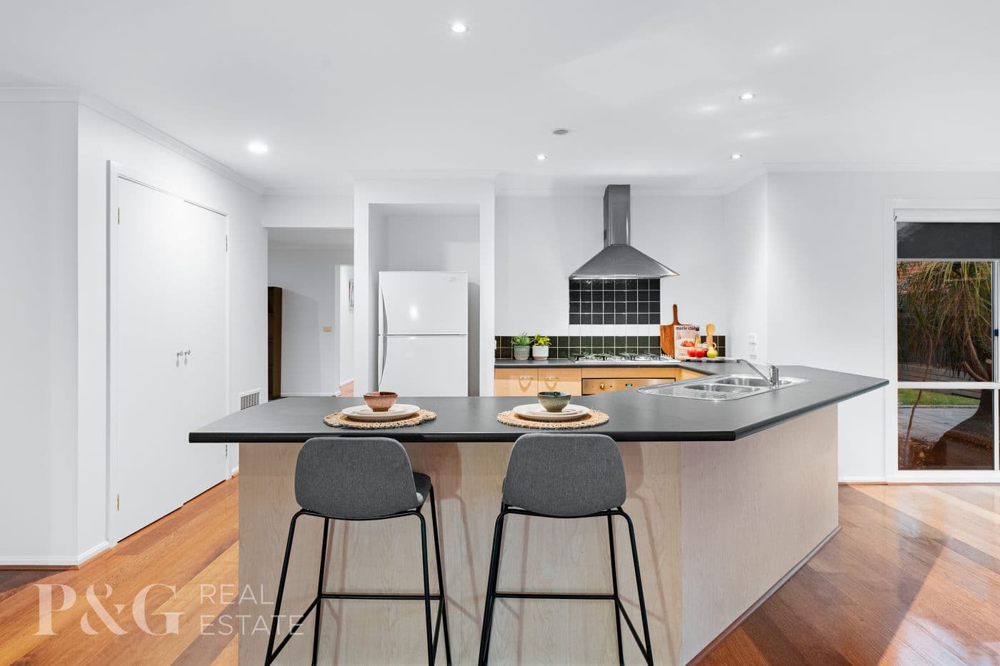6 Ambiance Crescent, Narre Warren South - Thumbnail 5