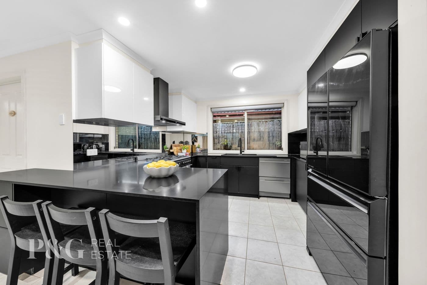 2 Ruffles Close, Narre Warren South - Thumbnail 7