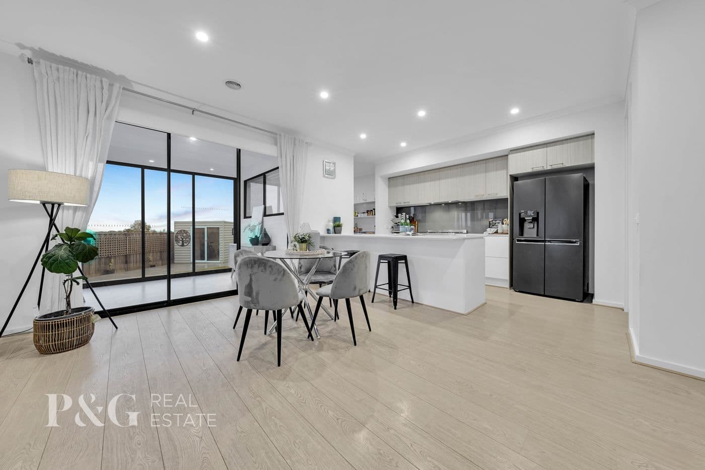 19 Meadowlea Crescent, Pakenham - Thumbnail 3