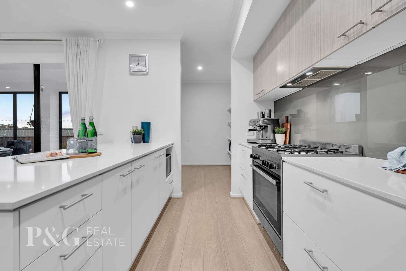 19 Meadowlea Crescent, Pakenham - Thumbnail 5