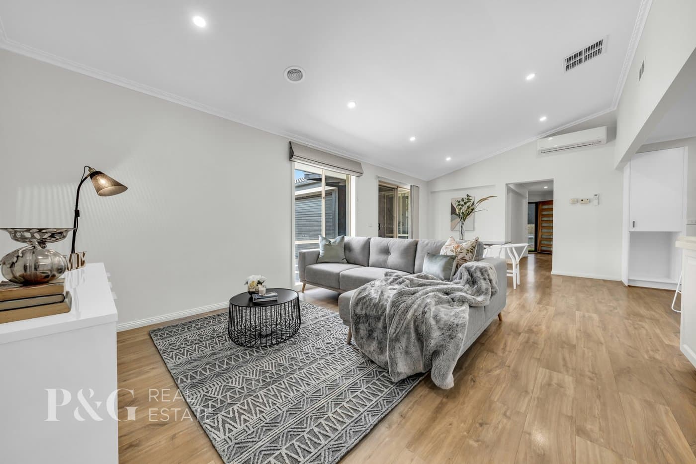 15 Wattlebird Court, Narre Warren - Thumbnail 5