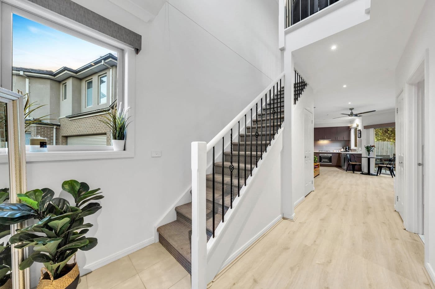 2/4 Daniher Close, Berwick - Thumbnail 3