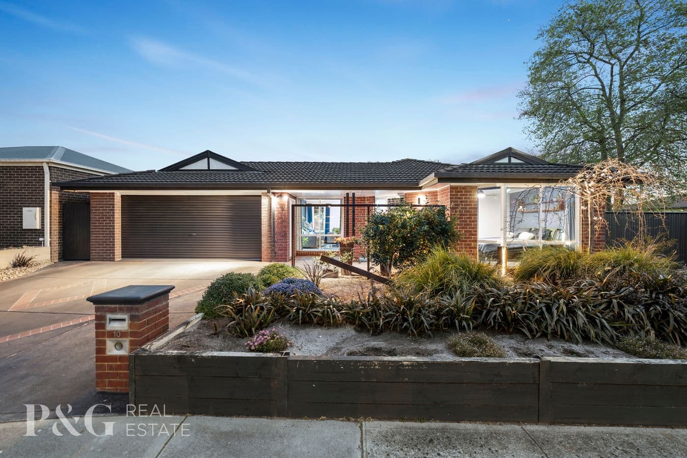 10 Berkshire Place, Narre Warren South - Image 1