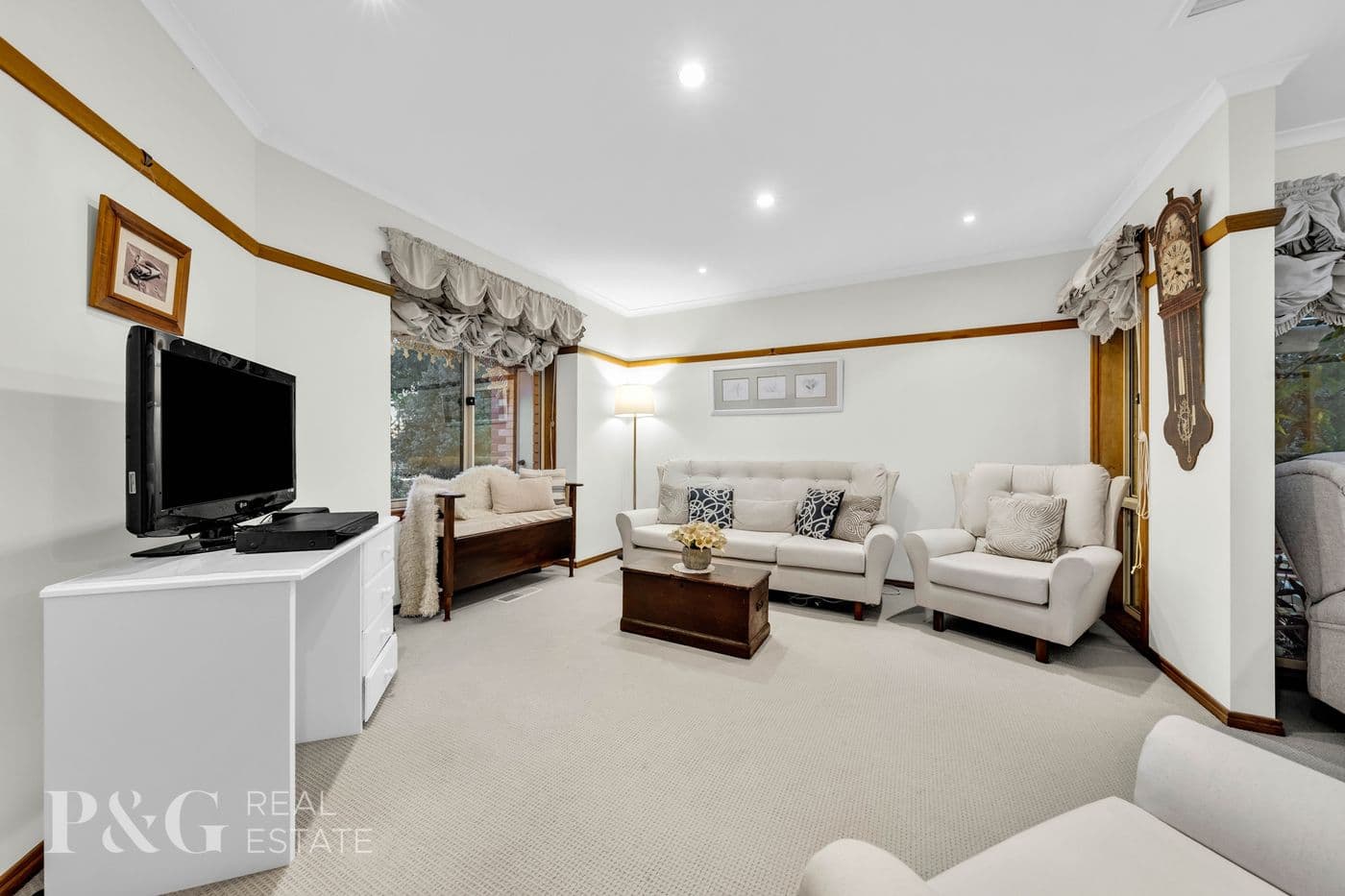 76 Lake View Drive, Narre Warren South - Thumbnail 3