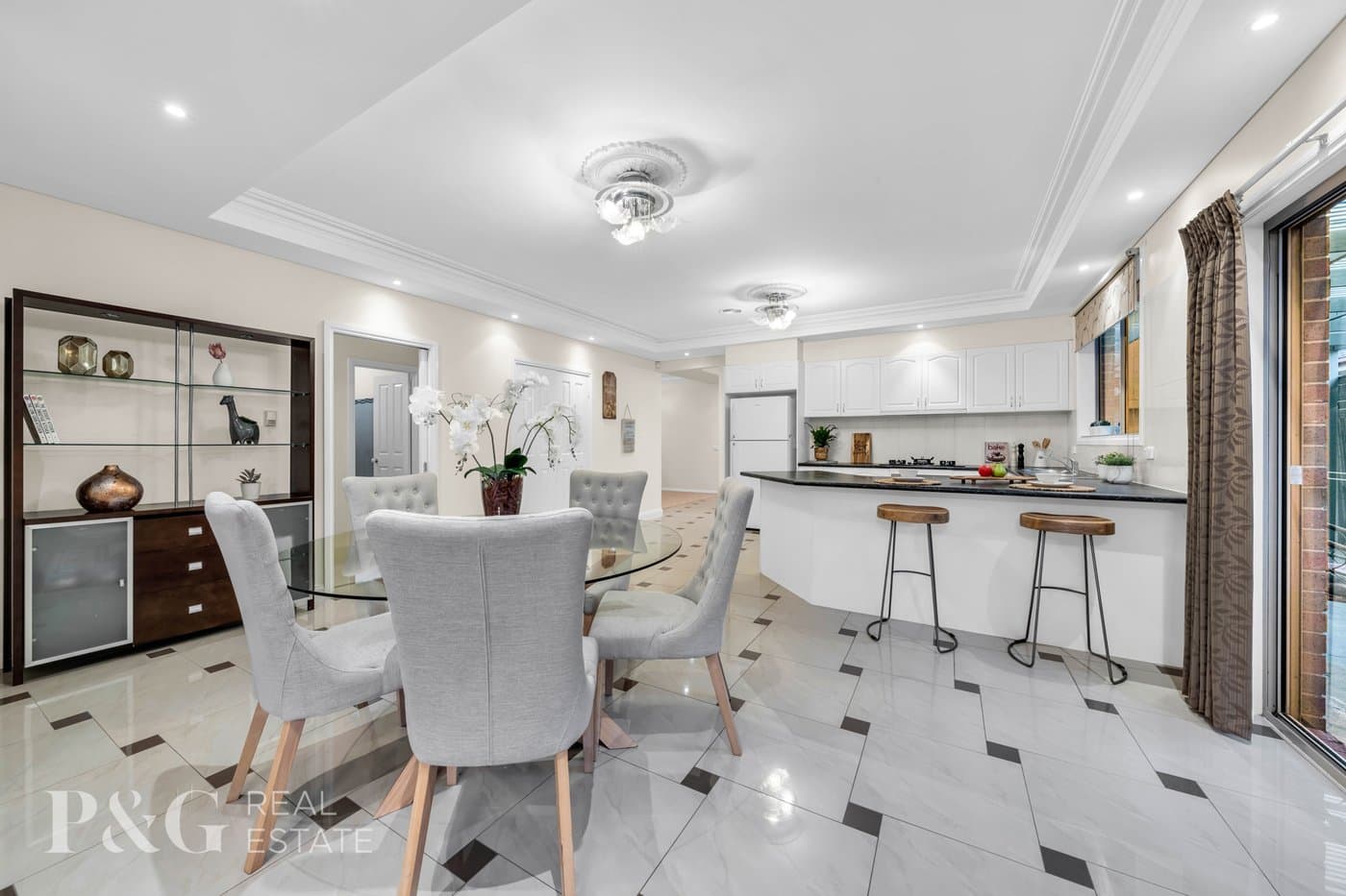 12 Rochford Place, Narre Warren South - Thumbnail 4