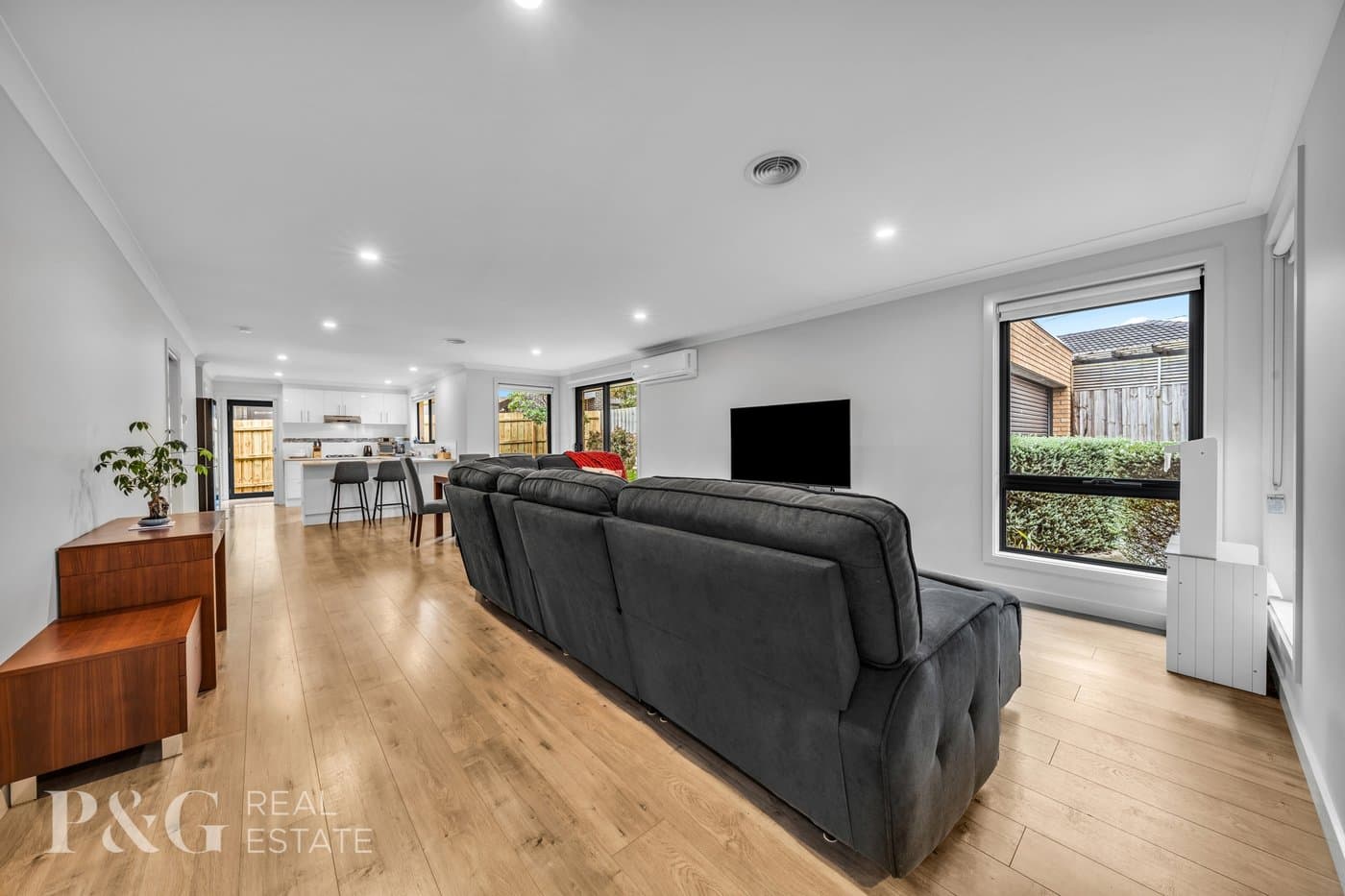 48A Sweeney Drive, Narre Warren - Thumbnail 6