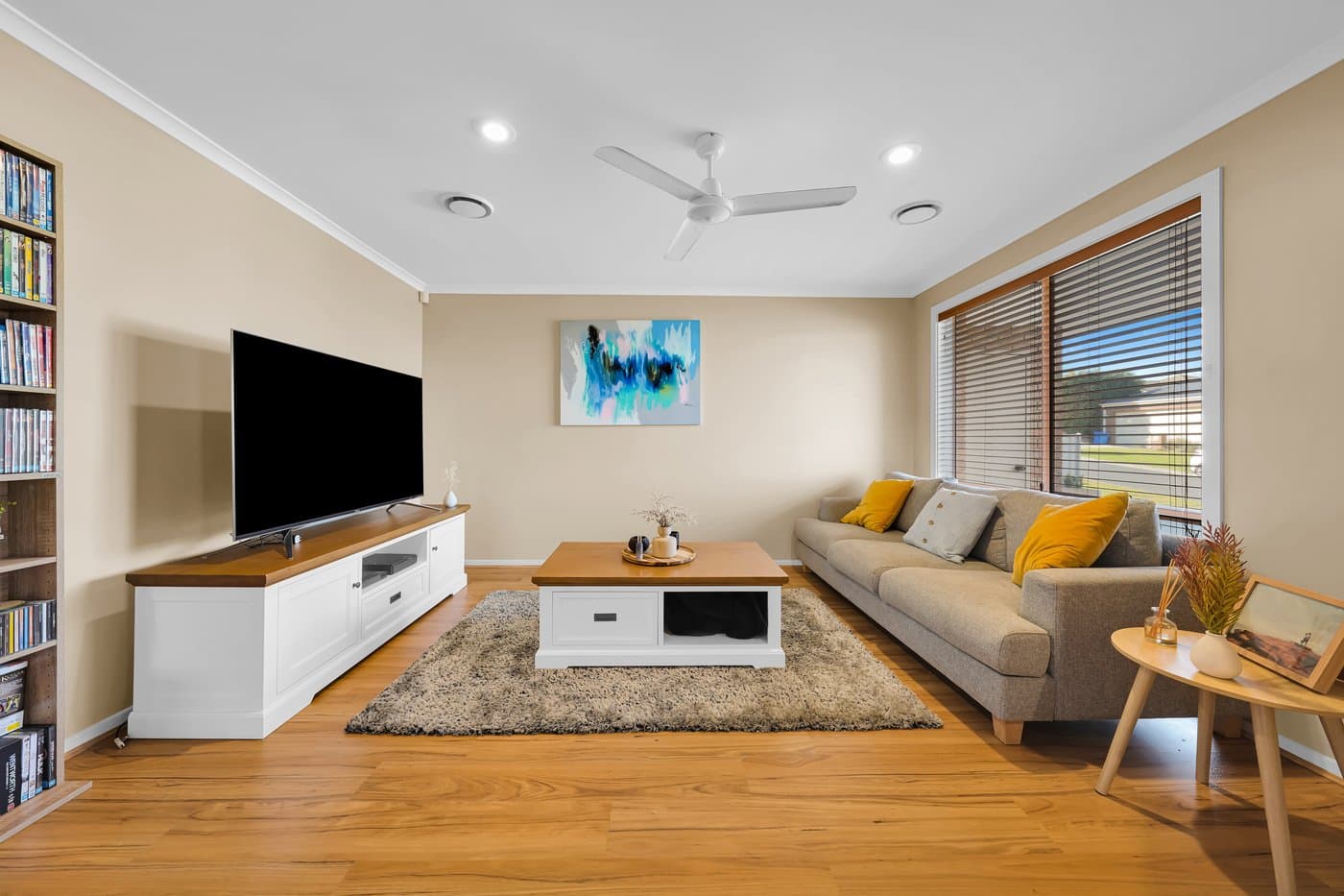 9 Diamond Court, Narre Warren North - Thumbnail 2